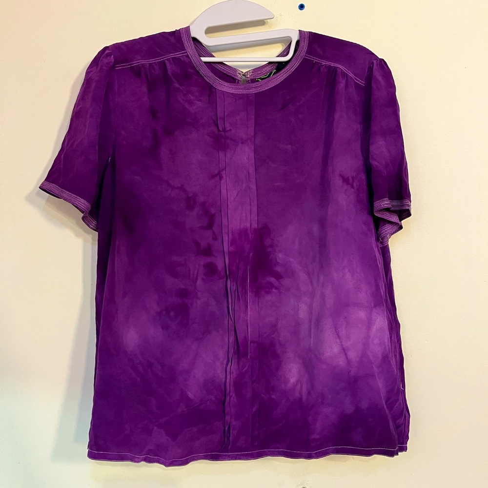 C. Wonder | 100% Silk | Short Sleeve | Purple Tie-Dye Blouse